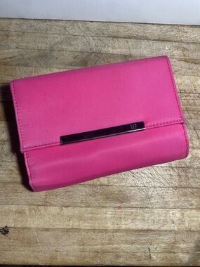 Vintage Gap Trifold Pink Wallet